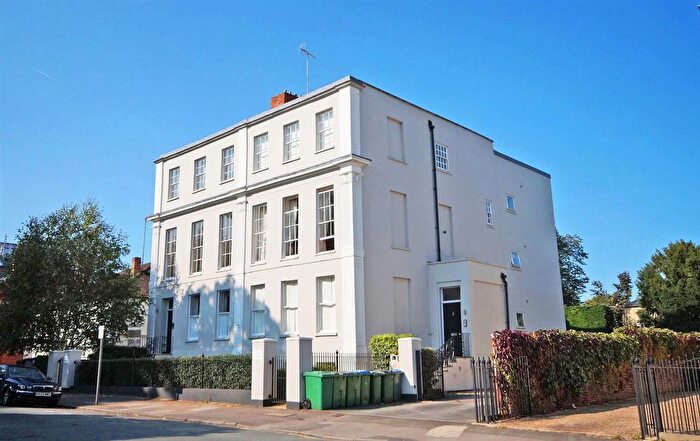 2 Bedroom Flat To Rent In Bath Road, Cheltenham, GL53