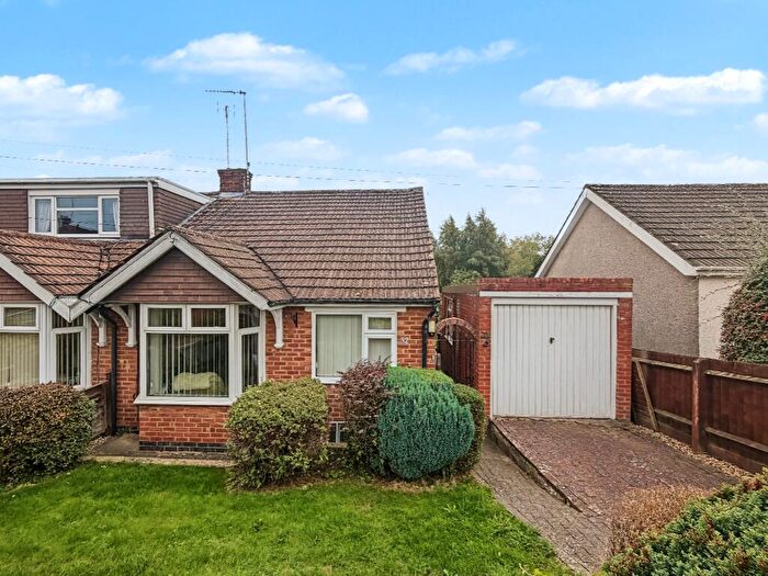 2 Bedroom Semi-Detached Bungalow For Sale In The Inlands, Daventry, NN11