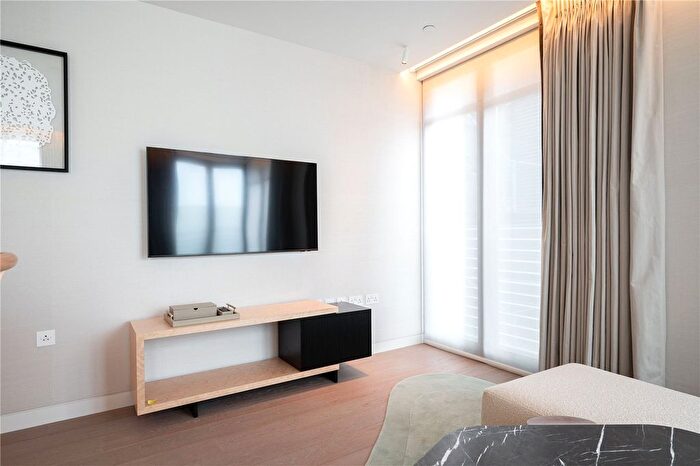 1 Bedroom Flat For Sale In Hanover Square, London, W1S