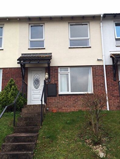 3 Bedroom Terraced House To Rent In Bilbie Close, Cullompton, EX15