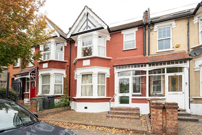3 Bedroom Terraced House For Sale In Beech Hall Road, Highams Park, E4