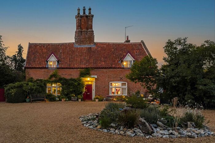 4 Bedroom Detached House For Sale In North Pickenham Road, Swaffham, PE37
