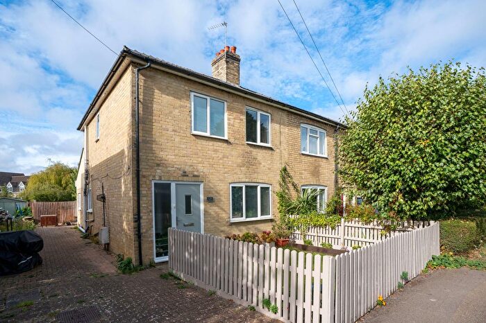 3 Bedroom Semi-Detached House For Sale In High Street, Longstanton, CB24