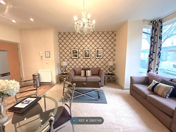 1 Bedroom Flat To Rent In Valley Drive, Harrogate, HG2