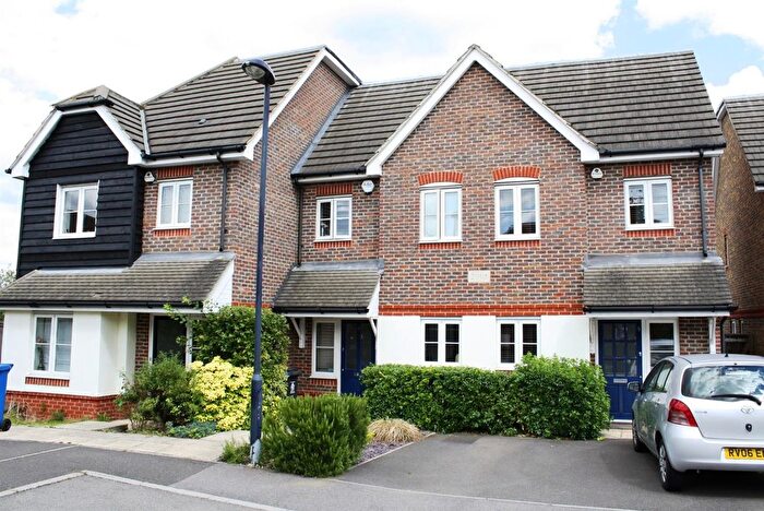 3 Bedroom Town House To Rent In Dalby Gardens, Maidenhead, Berkshire, SL6