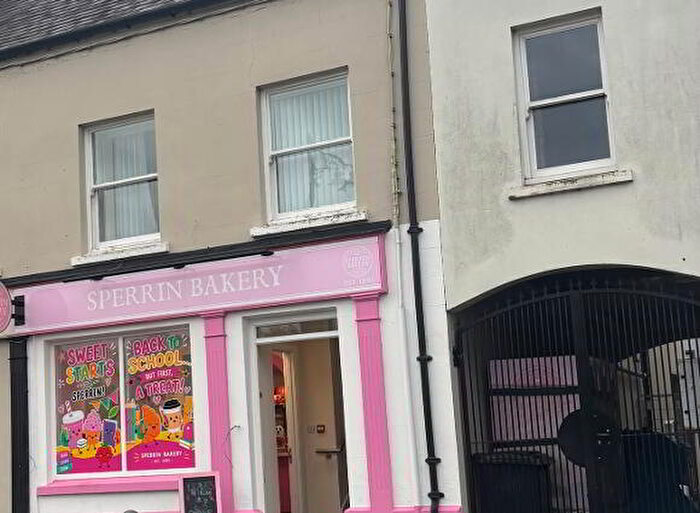 2 Bedroom 1st Floor Flats To Rent In A High Street, Draperstown, BT45