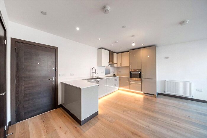 2 Bedroom Flat To Rent In Darlington House, Merlin Drive, Fletton Quays, PE2