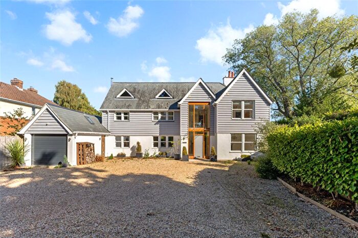 5 Bedroom Detached House For Sale In Lower Pennington Lane, Pennington, Lymington, Hampshire, SO41
