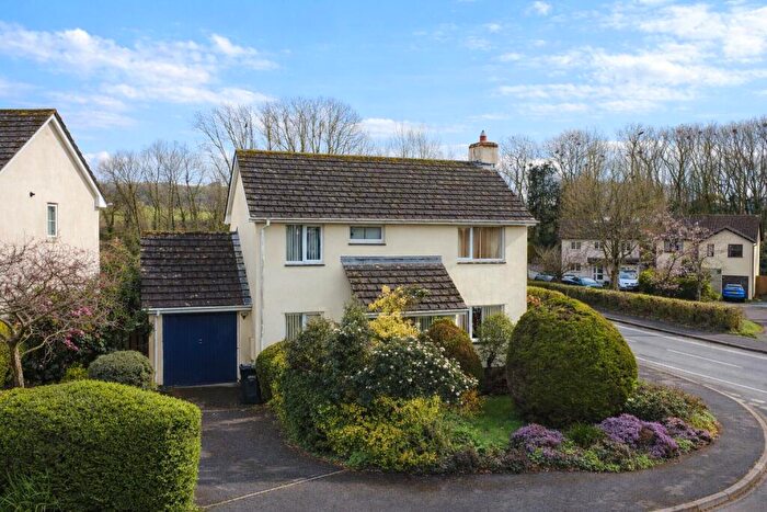 3 Bedroom Detached House For Sale In Oak Tree Drive, Barnstaple, Devon, EX32