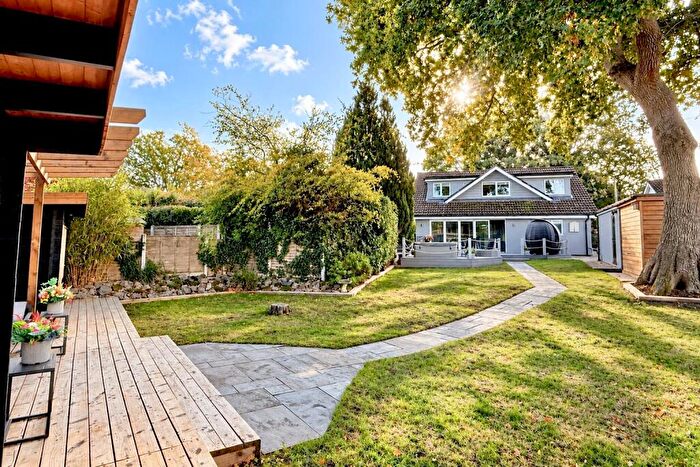 5 Bedroom Detached House For Sale In Pines Edge, Verwood, BH31