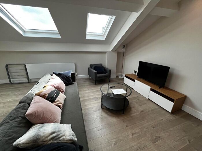 3 Bedroom Apartment To Rent In The Courtyard - New North Road, Rent Includes All Bills, Exeter, EX4
