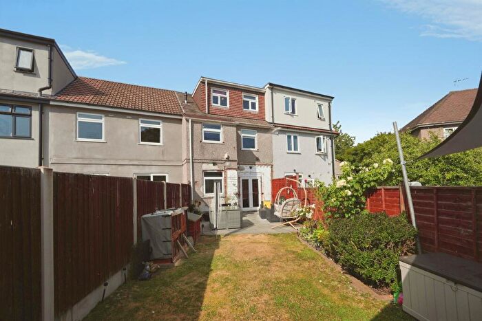 4 Bedroom Terraced House For Sale In Warren Road, Filton, Bristol, BS34