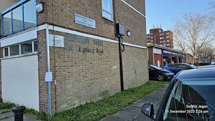 2 Bedroom Flat To Rent In Westcroft Court, NW9