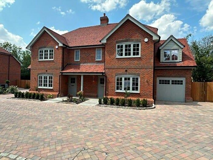 3 Bedroom Semi-Detached House For Sale In Bramall Place, Bowling Alley, Crondall, Farnham, GU10