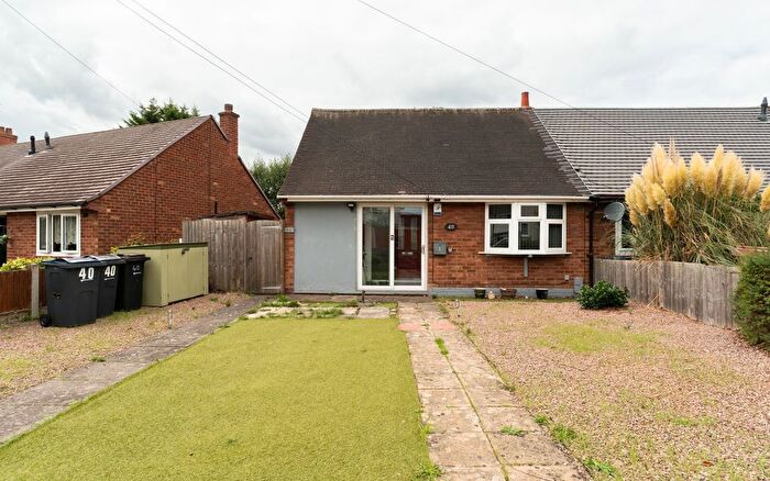 1 Bedroom Semi-Detached Bungalow For Sale In Cat Lane, Birmingham, B34