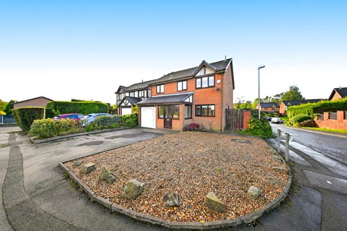4 Bedroom Detached House For Sale In Cumbrian Way, Burnley, BB12