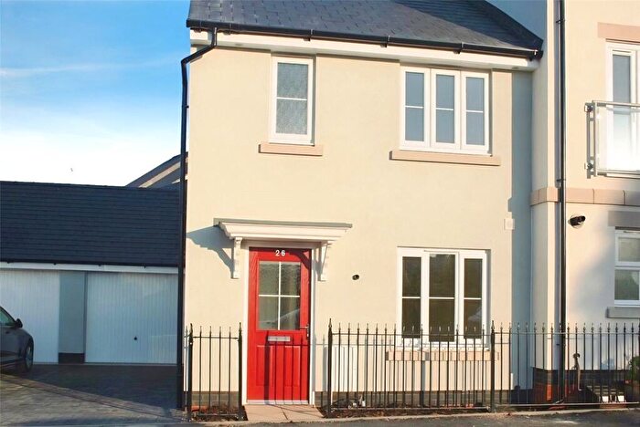 3 Bedroom Semi-Detached House To Rent In Carnac Drive, Dawlish, Devon, EX7