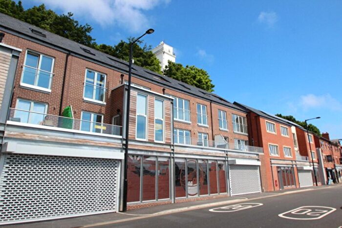 2 Bedroom Apartment For Sale In Waterfront Apartments, Bell Street, North Shields, NE30