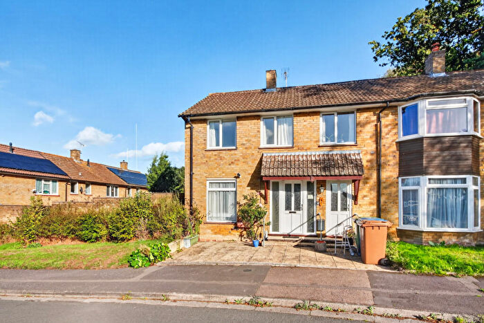 3 Bedroom Semi-Detached House For Sale In Parkland Drive, Bracknell, RG12
