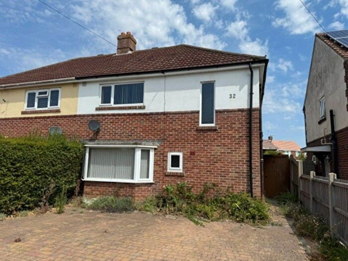 3 Bedroom Semi-Detached House For Sale In Larksfield Avenue, Bournemouth, BH9