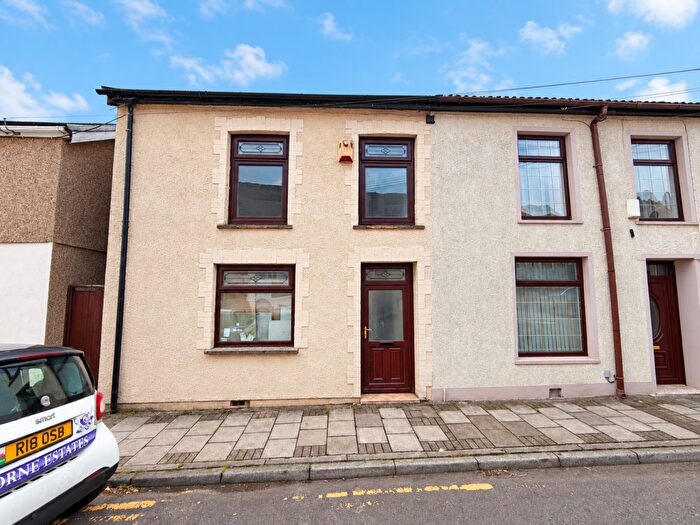 2 Bedroom House For Sale In Arthur Street, Williamstown, Tonypandy, CF40