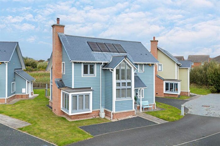 3 Bedroom Detached House For Sale In Bernicia Way, Beadnell, NE67