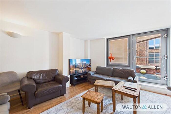 2 Bedroom Apartment For Sale In The Hicking Building, Queens Road, Nottingham, NG2