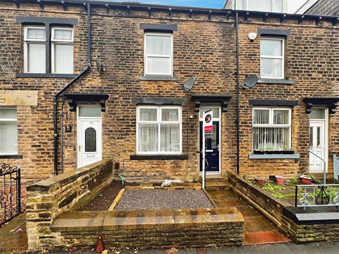 3 Bedroom Terraced House For Sale In Dudley Hill Road, Bradford, BD2