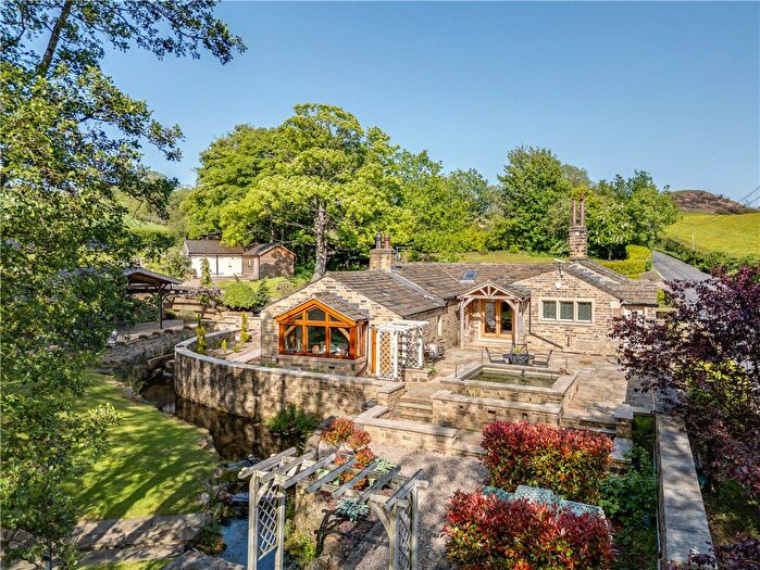 4 Bedroom Detached House For Sale In Mill Lane, Hawksworth, Leeds, West Yorkshire, LS20