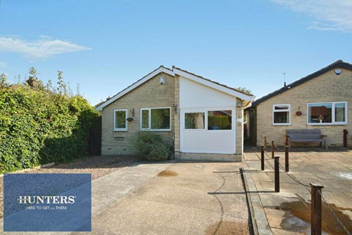 3 Bedroom Detached Bungalow To Rent In Grange Park Avenue, Brimington Common, Chesterfield, S43