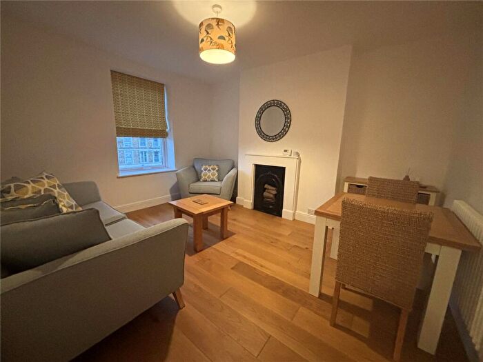 1 Bedroom Flat To Rent In Canterbury Road, Margate, Kent, CT9