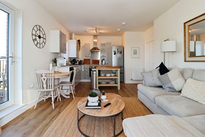 1 Bedroom Flat For Sale In Dowsell Way, Yate, Bristol, Gloucestershire, BS37