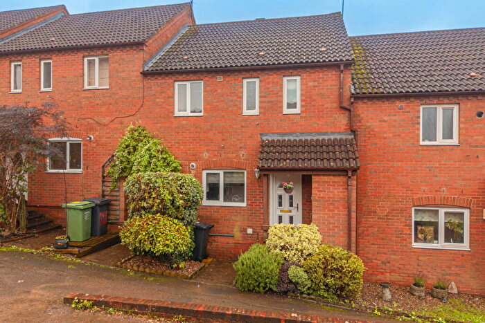 3 Bedroom Terraced House For Sale In Salop Road, Redditch, B97