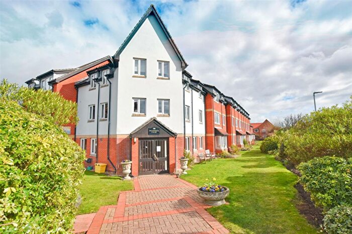 1 Bedroom Flat For Sale In George Street, Sheringham, NR26