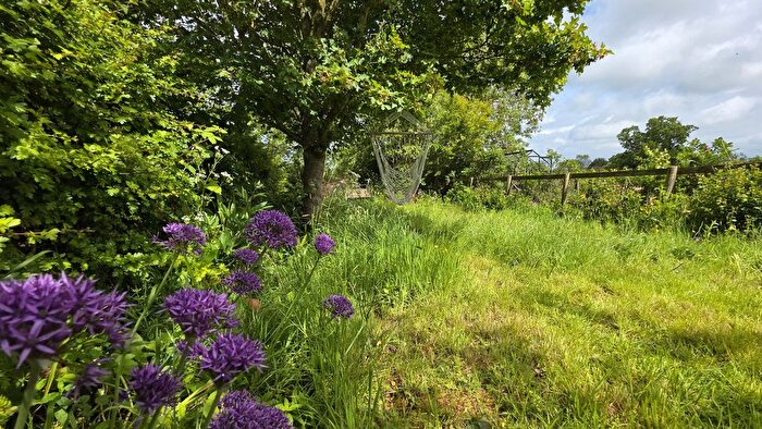 3 Bedroom Cottage For Sale In Southam Road, Napton, CV47