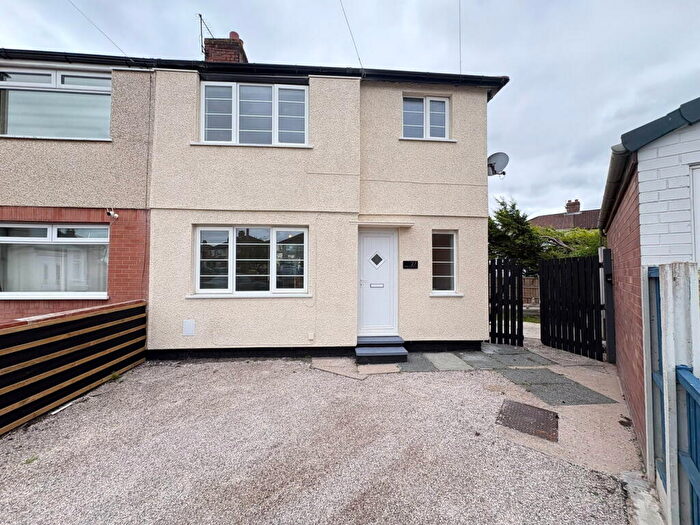 3 Bedroom Semi-Detached House For Sale In Southey Grove, Mahgull, L31