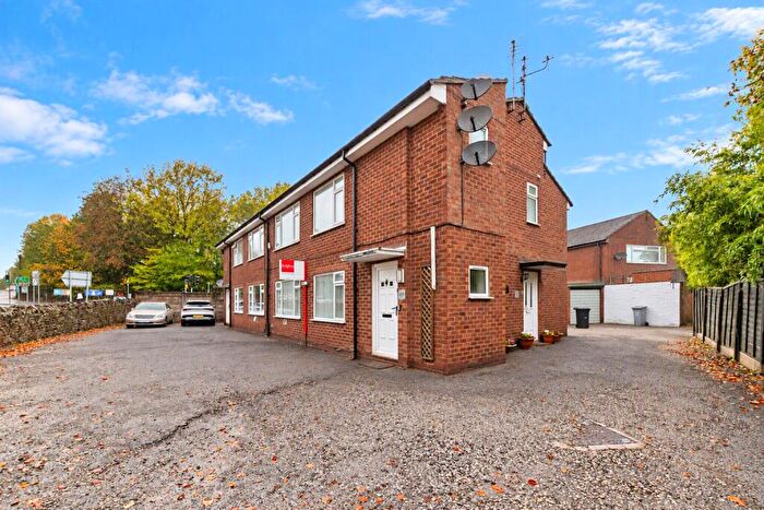 2 Bedroom Flat For Sale In Park Lane, Macclesfield, Cheshire, SK11