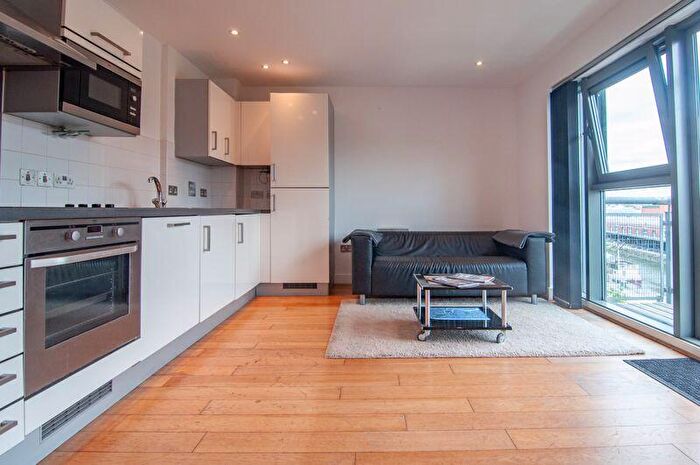 1 Bedroom Apartment To Rent In Central Quay North, Bristol, BS1