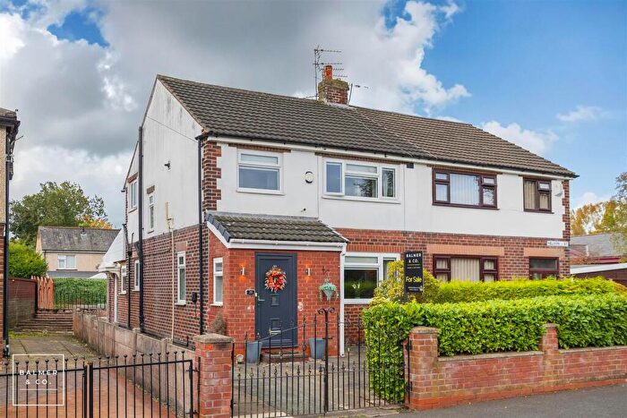 3 Bedroom Semi-Detached House For Sale In Nelson Street, Atherton, M46