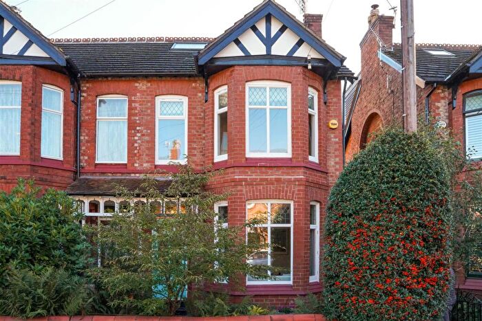 4 Bedroom Semi-Detached House For Sale In Torbay Road, Chorlton, M21
