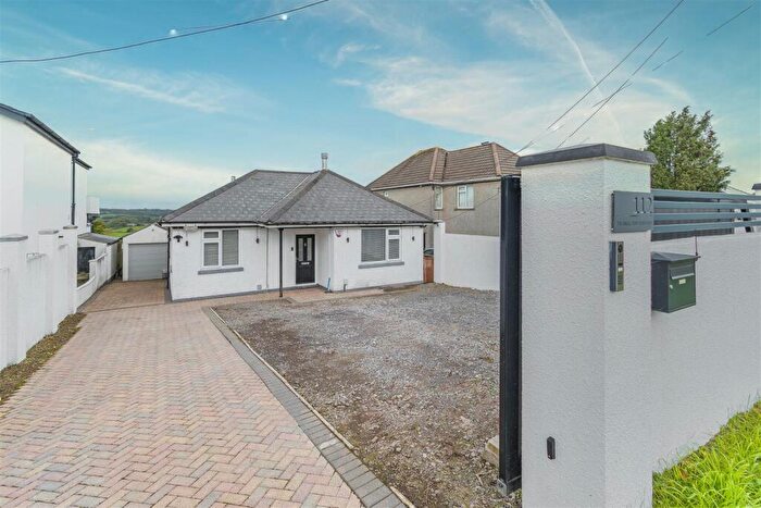 3 Bedroom Bungalow For Sale In Port Road East, Barry, CF62