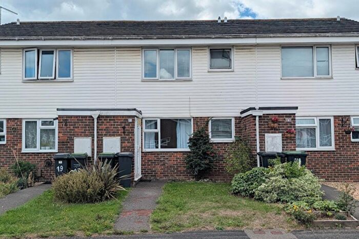 1 Bedroom Ground Maisonette For Sale In Sea Crest Road, Lee On The Solent, PO13