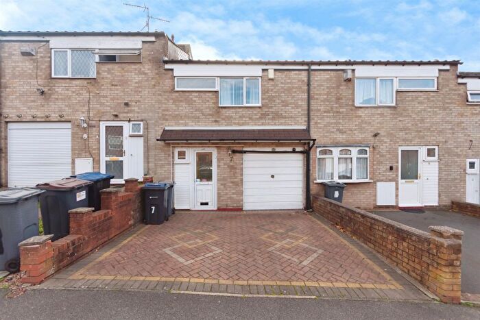 3 Bedroom Property For Sale In Four Acres, Quinton, Birmingham, B32