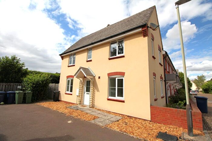 3 Bedroom End Of Terrace House For Sale In Appleyard Close, Uckington, Cheltenham, GL51