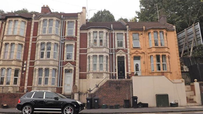 1 Bedroom Flat To Rent In Bath Road - Arnos Vale, BS4