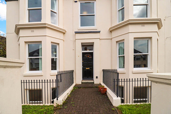 7 Bedroom Detached House To Rent In Charlotte Street, Leamington Spa, CV31