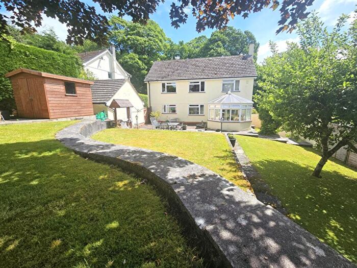 4 Bedroom Detached House For Sale In Priory Gardens, Tavistock, PL19