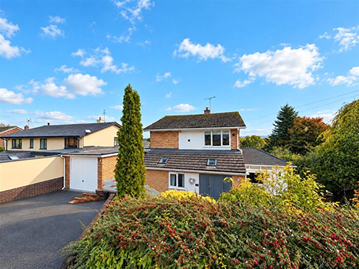 4 Bedroom Detached House To Rent In Marford Hill, Marford, LL12