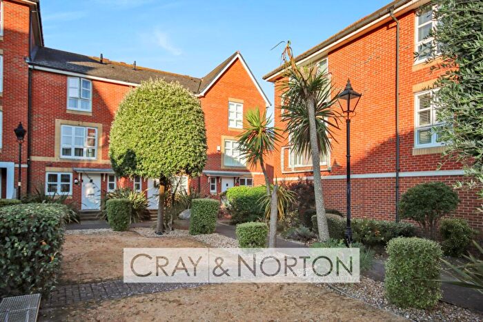 4 Bedroom End Of Terrace House For Sale In Caroline Way, Eastbourne, BN23