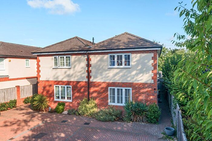 3 Bedroom Semi-Detached House For Sale In Bryant Mews, Shalford, GU4